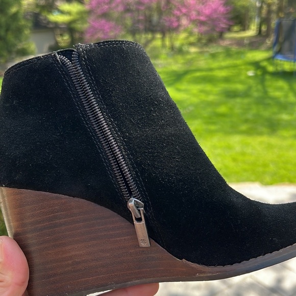 LUCKY BRAND ANKLE BOOTIES - Picture 6 of 12
